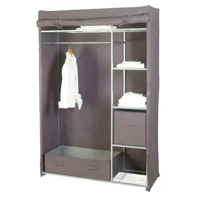 Closet GOOSE