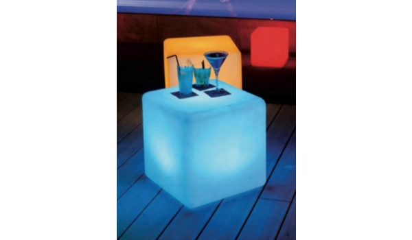 Luminous cube Smart&Green