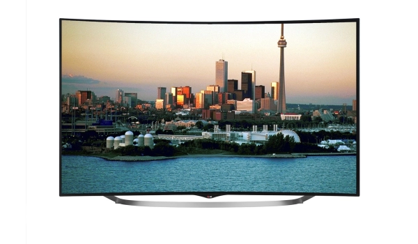 TV LG - 4K - 140 cm