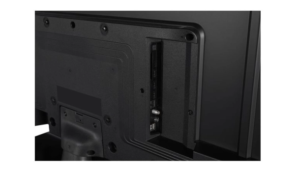 Télévision TOSHIBA - 4K - 140 cm